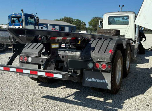 2027 Mack GR64B - Image 4