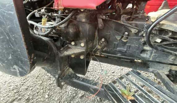 2016 Mahindra 5570 Tractor - Image 15