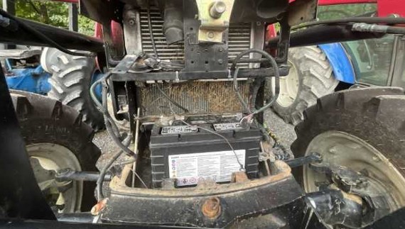2016 Mahindra 5570 Tractor - Image 7