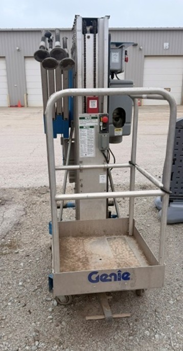 2002 Cotterman 25BH Lift