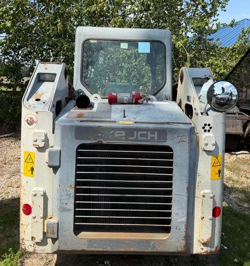 2019 Takeuchi TL8 Skid Steer - Image 3