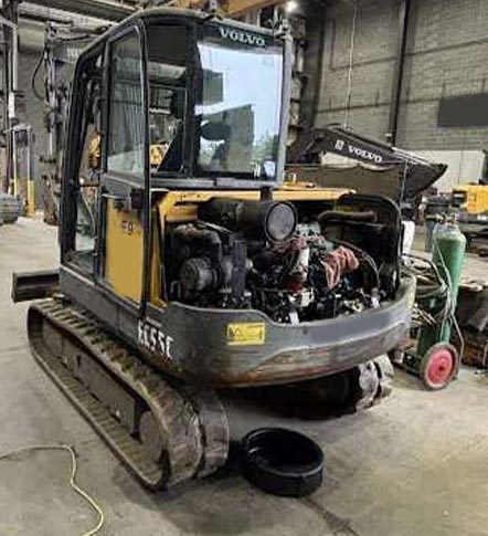2013 Volvo EC55C Excavator - Image 2