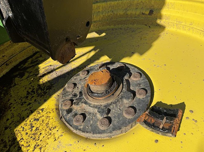 2008 FAST 8100 Fertilizer Applicator - Image 12