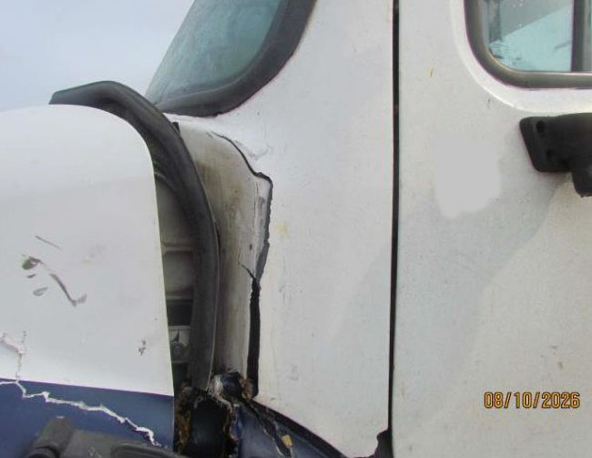 2007 Freightliner M2 - Image 19