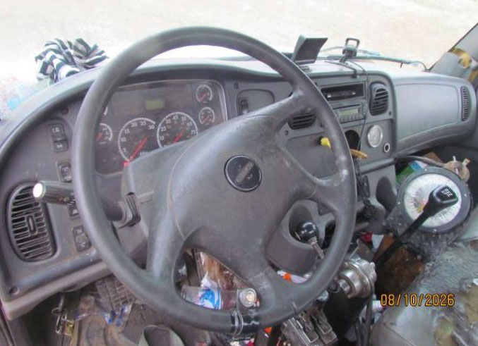 2007 Freightliner M2 - Image 20
