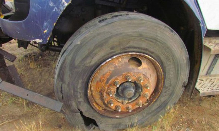2007 Freightliner M2 - Image 33