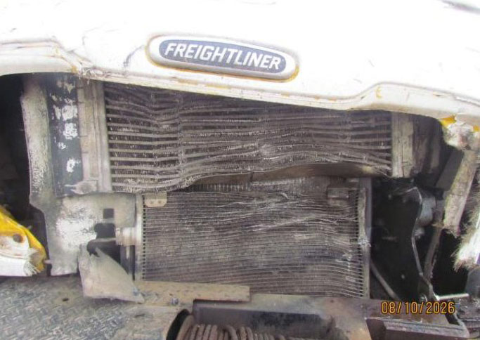 2007 Freightliner M2 - Image 36