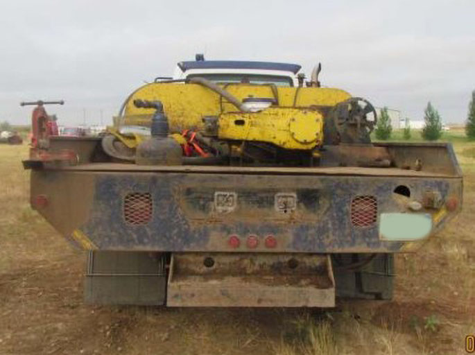 2007 Freightliner M2 - Image 13