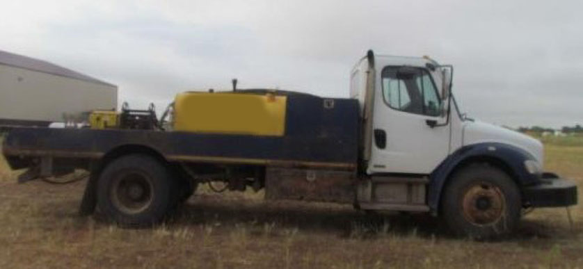 2007 Freightliner M2 - Image 14