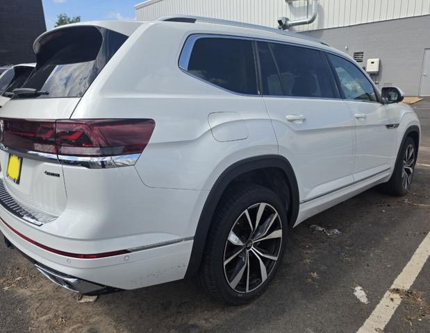2026 Volkswagen SEL Prem R Line 4Mo 8Auto Atlas (002) - Image 3