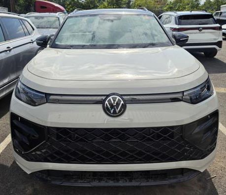 2026 Volkswagen Tiguan (010) - Image 3