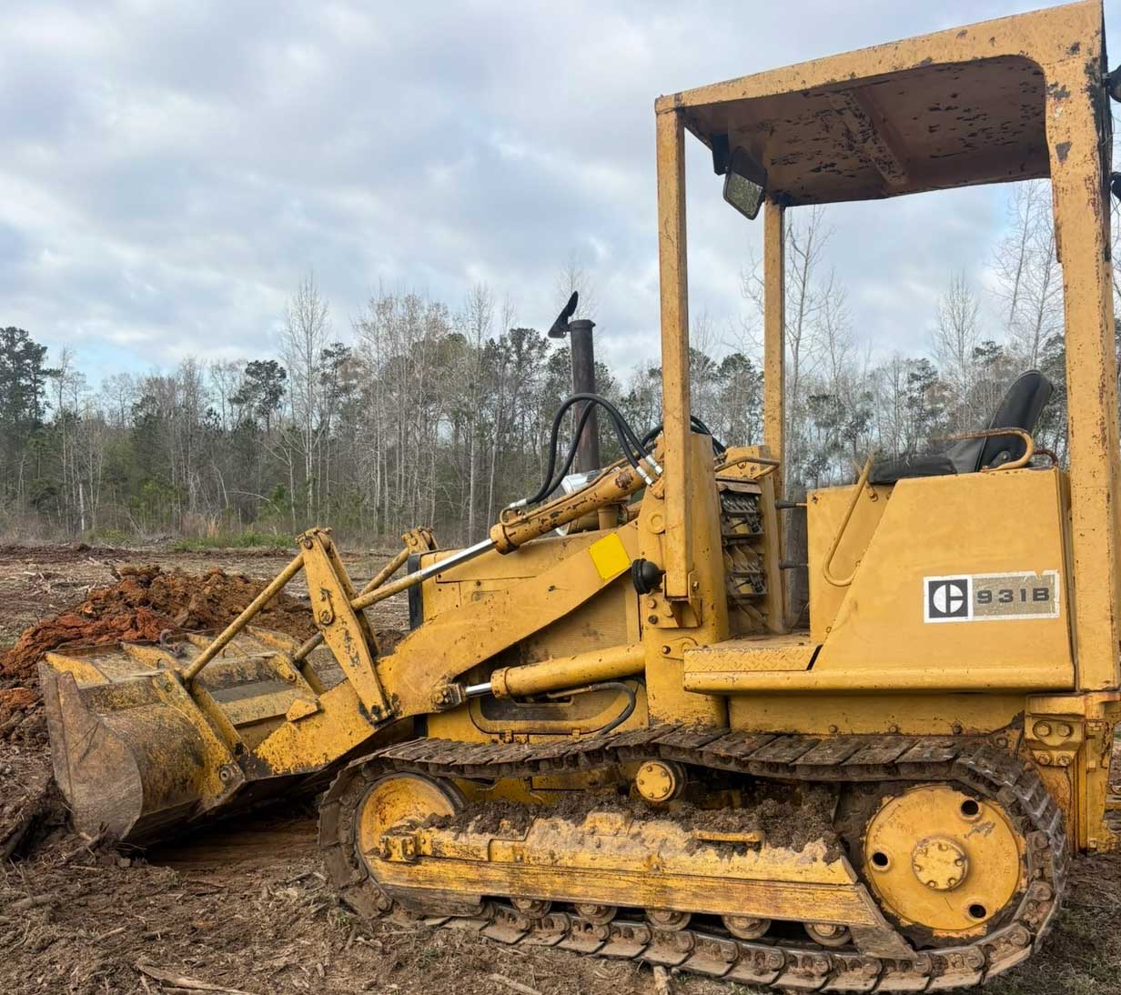 1985 Caterpillar 931B-2 Dozer - Image 2