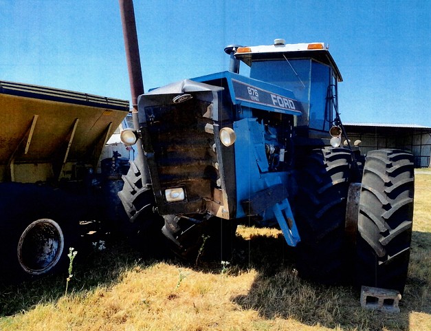 1991 Ford Versatile 876 Tractor - Image 2