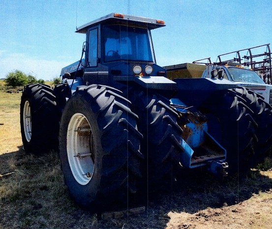 1991 Ford Versatile 876 Tractor - Image 6