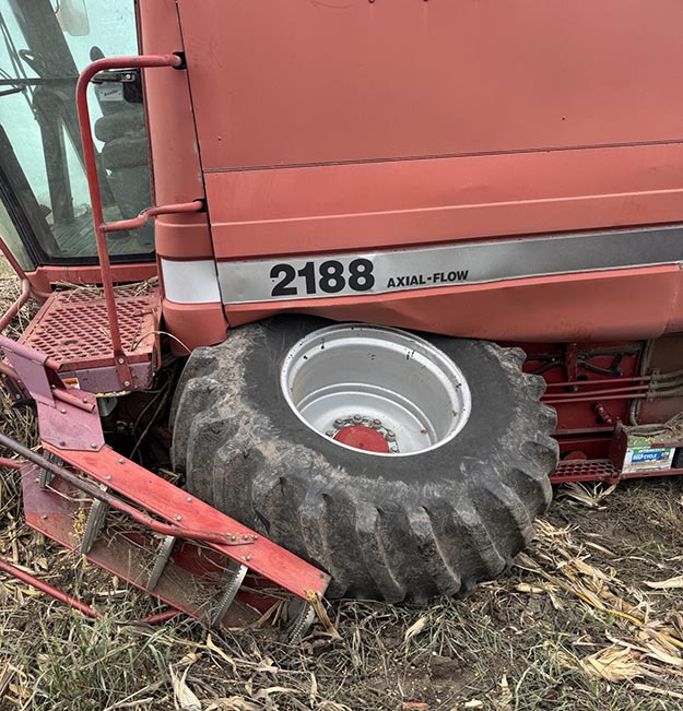 1996 CASE IH 2188 Combine - Image 14