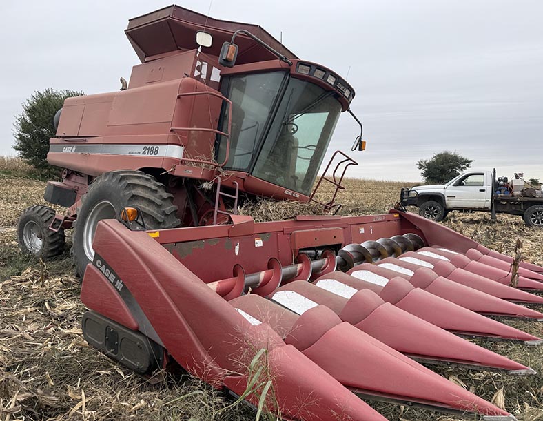 1996 CASE IH 2188 Combine - Image 15
