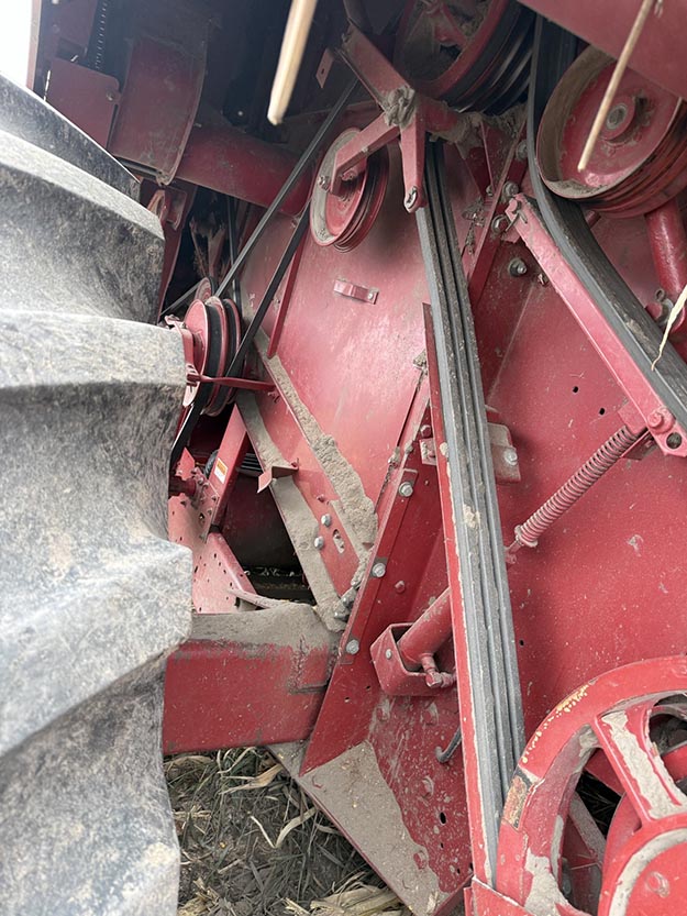1996 CASE IH 2188 Combine - Image 17
