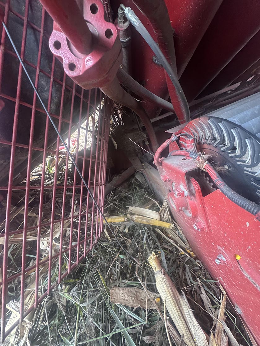 1996 CASE IH 2188 Combine - Image 7