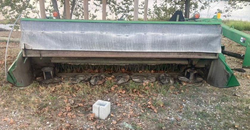 1996 John Deere 930 Rotary Mower Conditioner - Image 3