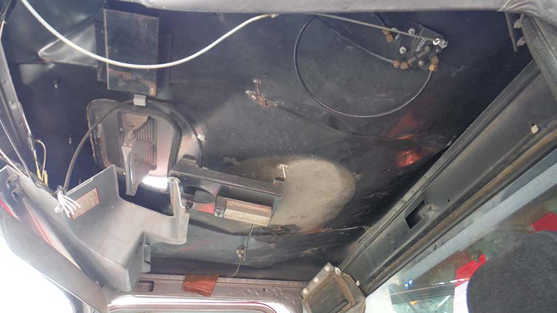 1996 Mack RD688S Roll-off Dump Truck - Image 24