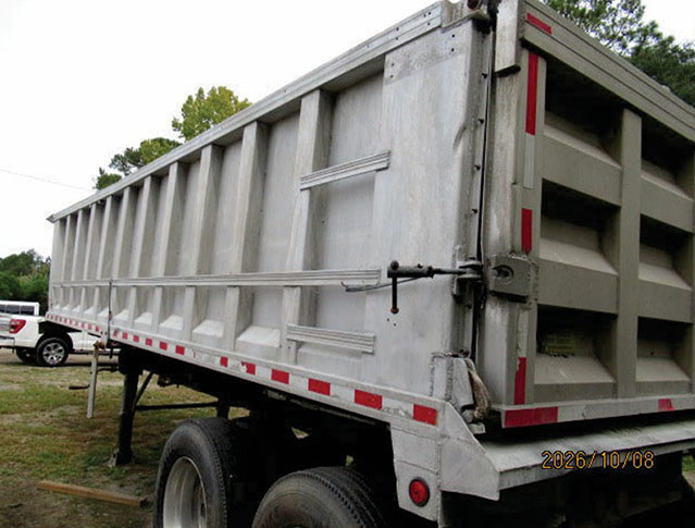 1997 Summit Dump Trailer
