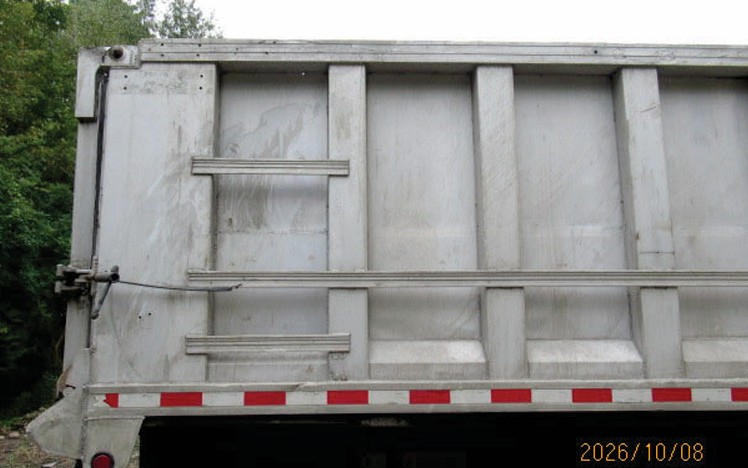 1997 Summit Dump Trailer - Image 10