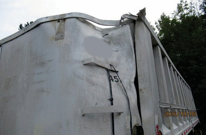 1997 Summit Dump Trailer - Image 13