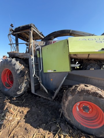2002 CLAAS Jaguar 900 Forage Harvester - Image 4