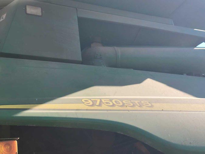 2003 John Deere 9750 STS Combine - Image 18