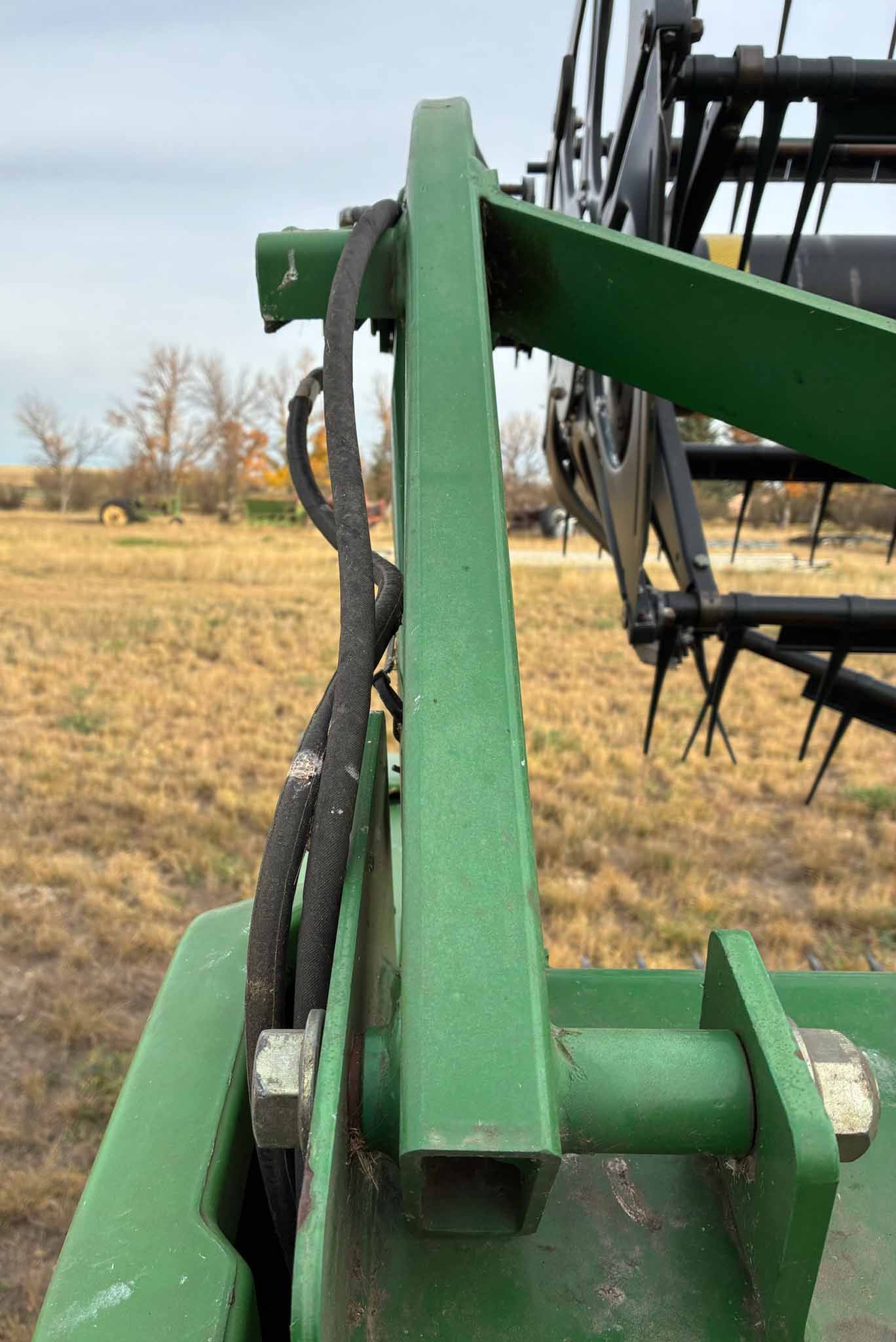 2004 John Deere 936D Header - Image 17