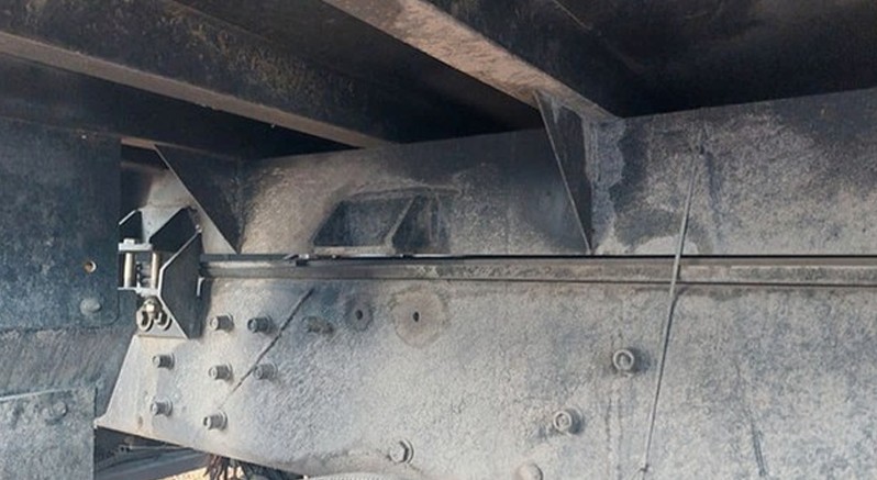 2004 Western Star 4900 Grapple Truck - Image 17