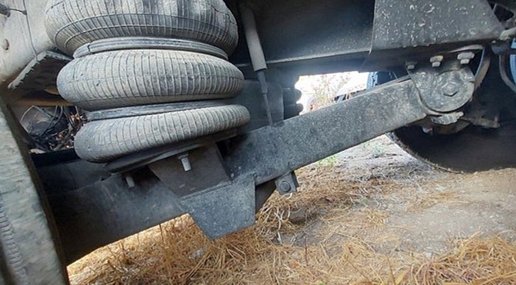 2004 Western Star 4900 Grapple Truck - Image 31