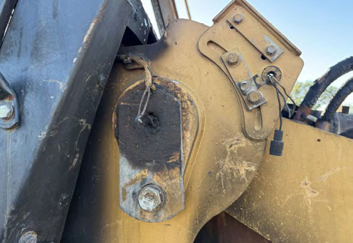 2004 Caterpillar 953C Crawler Loader - Image 36