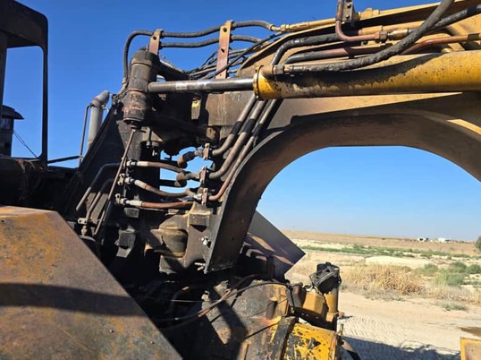 2005 Caterpillar 615C Motor Scraper - Image 28
