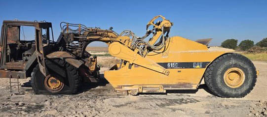2005 Caterpillar 615C Motor Scraper - Image 8