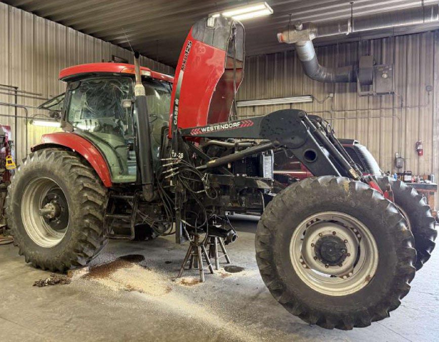 2006 CASE IH MXU125 Tractor
