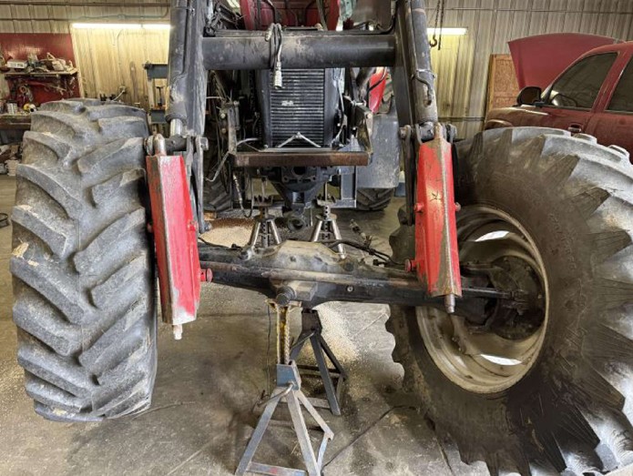 2006 CASE IH MXU125 Tractor - Image 5
