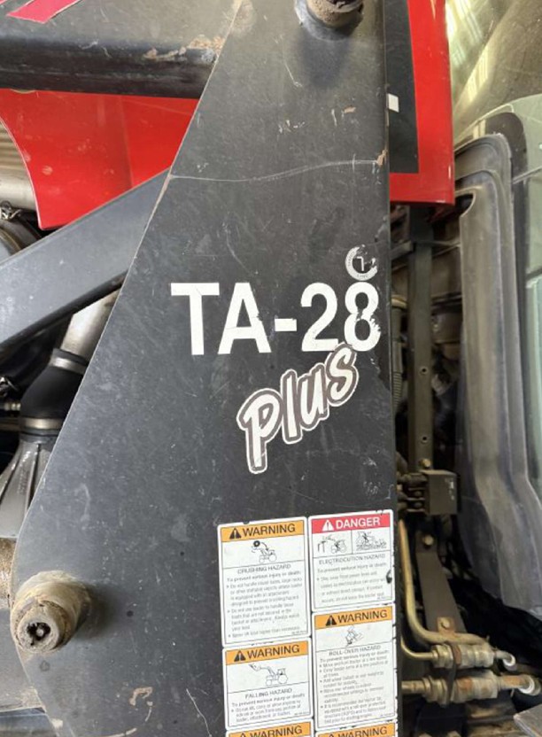 2006 CASE IH MXU125 Tractor - Image 7