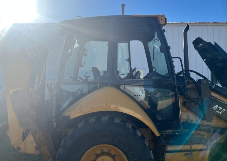 2006 Caterpillar 420E Backhoe - Image 6