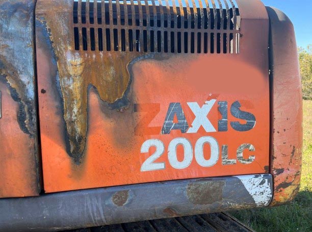 2006 Hitachi ZX200LC-3 Excavator - Image 12