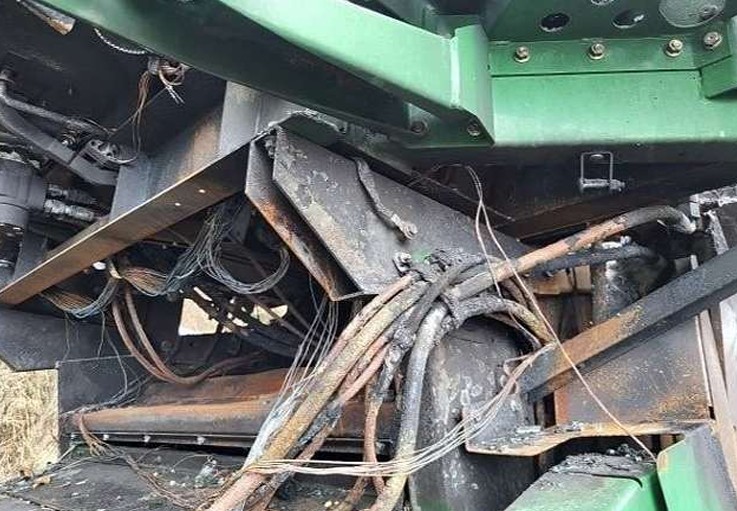 2006 John Deere 9660 STS Combine - Image 36