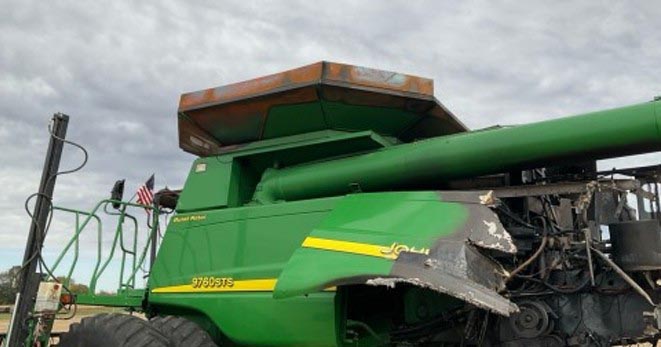 2006 John Deere 9670 STS Combine - Image 8