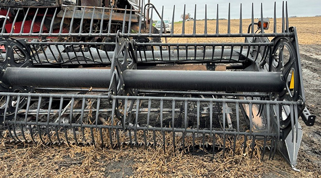 2006 MacDon 974 Flexdraper Header - Image 5