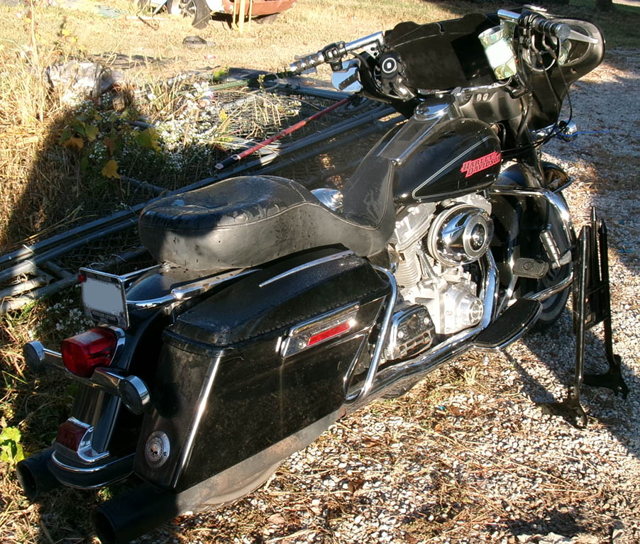 2007 Harley-Davidson Electra Glide FLHT Motorcycle - Image 4