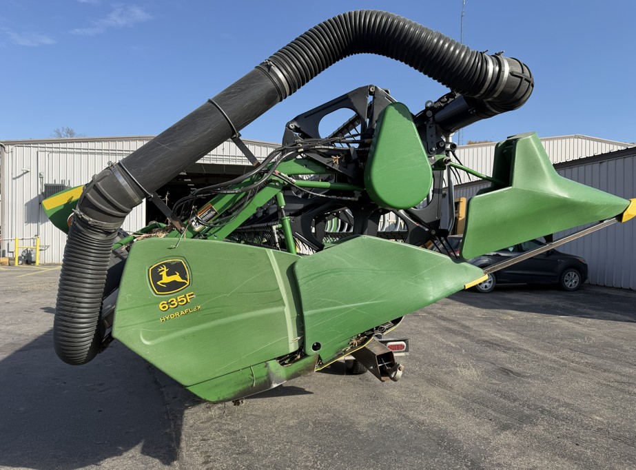 2007 John Deere 635F Hydraflex Header