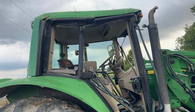 2007 John Deere 6430 Tractor - Image 11