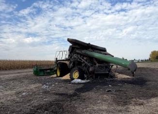 2008 John Deere 9770 Combine/John Deere RD30F Hydraflex Header - Image 13