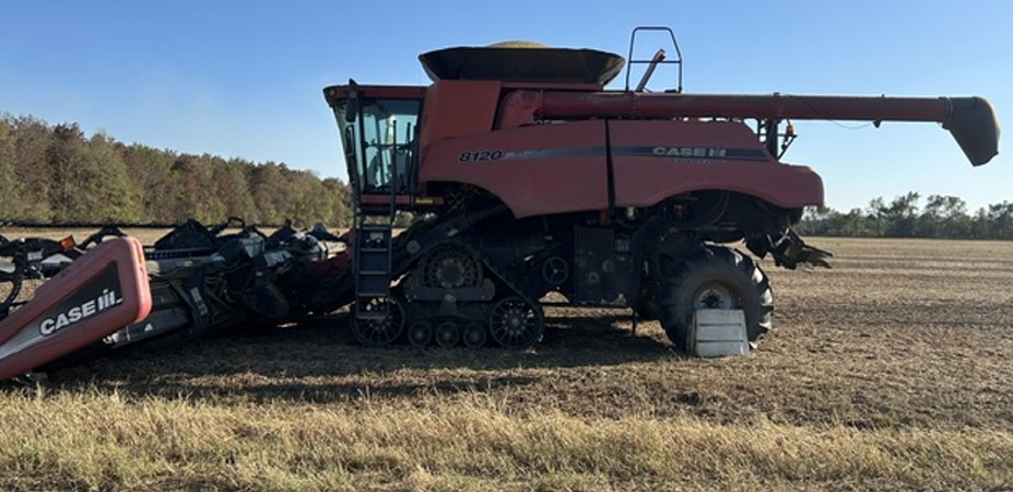 2009 CASE IH 8120 Combine