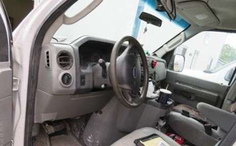2009 Ford E-350 Econoline Van - Image 15