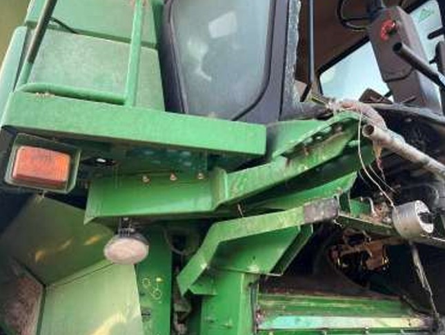 2009 John Deere 9670 STS Combine - Image 14